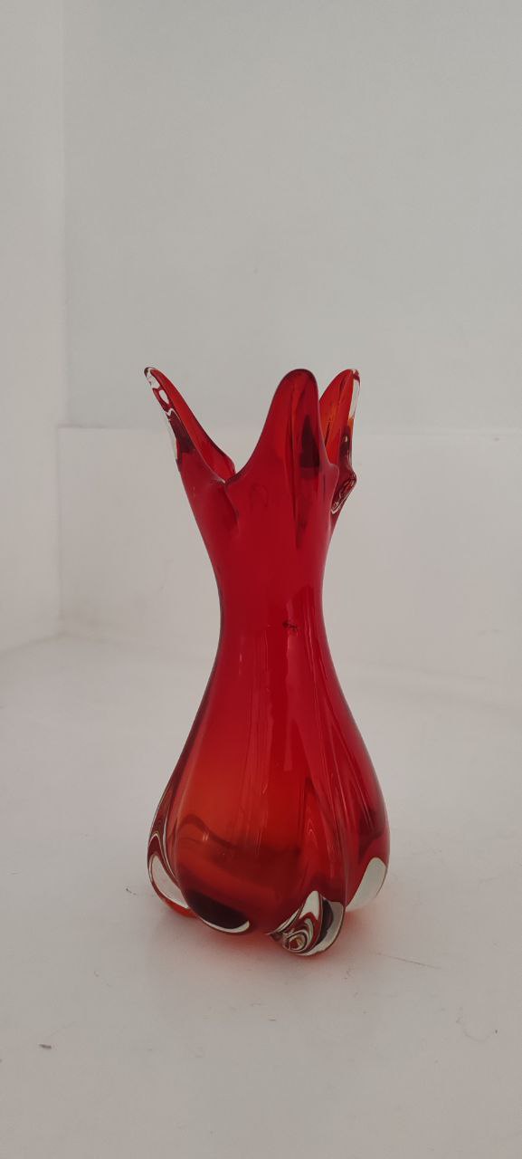 Vintage Murano Red Sommerso Art Glass Vase – Sculptural Italian Design – 1960s