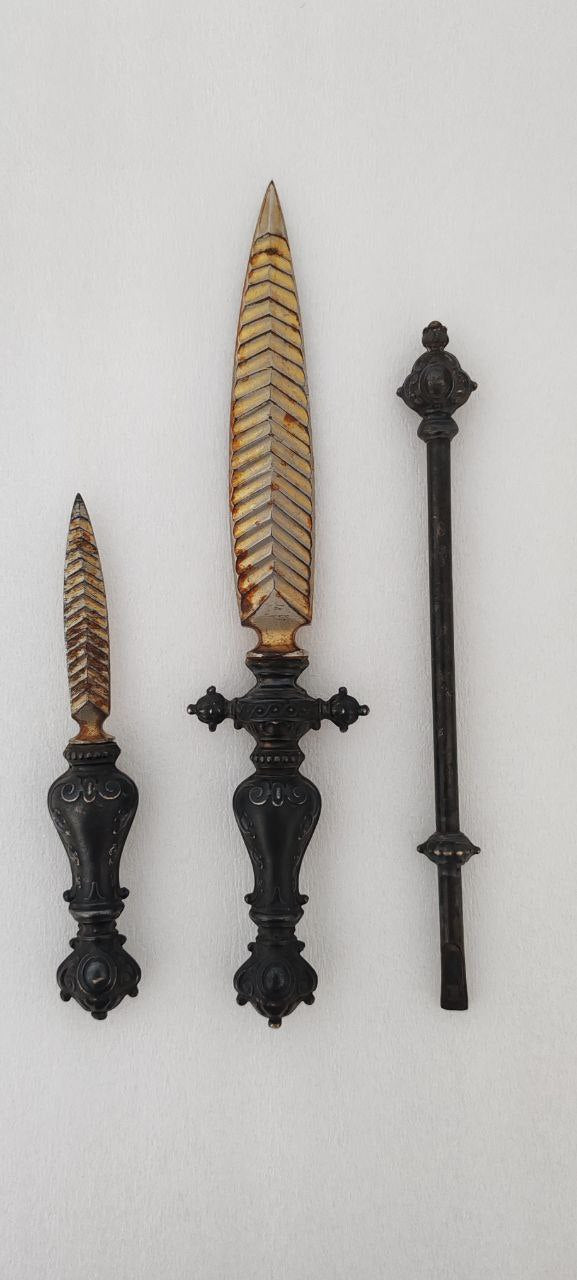 Antique Letter Opener & Wax Seal Handle Set – Ornate Brass & Bronze – Desk Décor