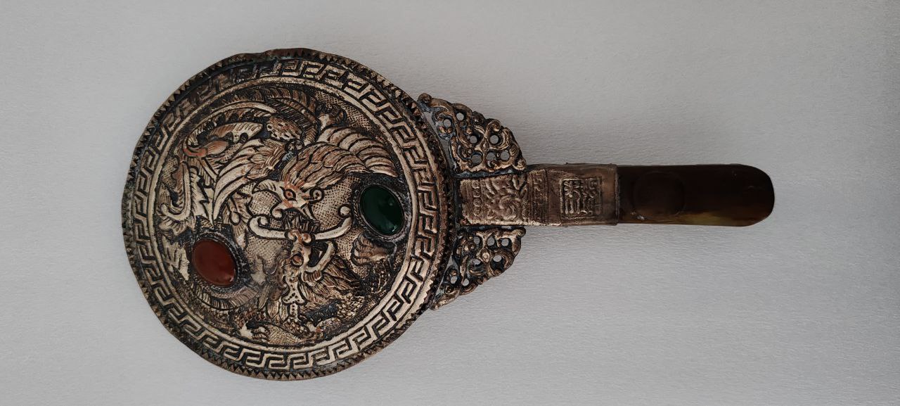 Vintage Asian Hand Mirror – Dragon Motif with Jade Handle, 22x11 cm