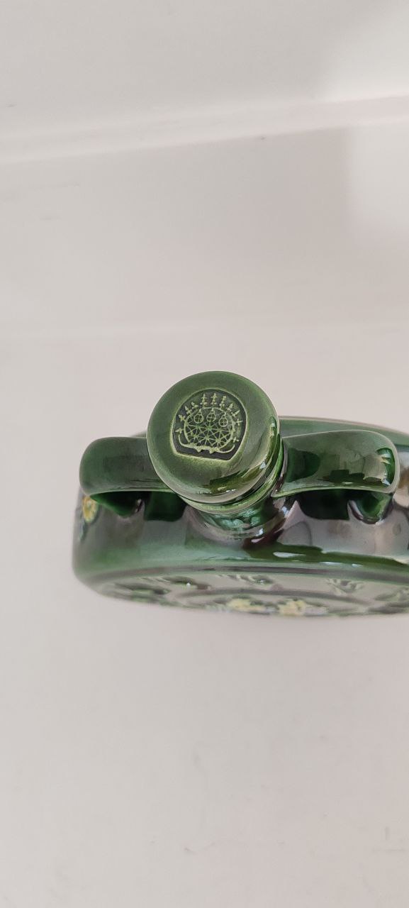 DÖSİM Special Prize Ceramic Waterbottle – Handcrafted Green Flask with Bird and Floral Reliefs