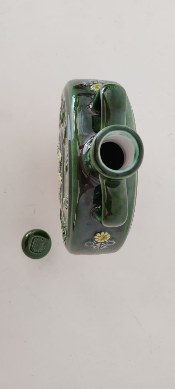 DÖSİM Special Prize Ceramic Waterbottle – Handcrafted Green Flask with Bird and Floral Reliefs