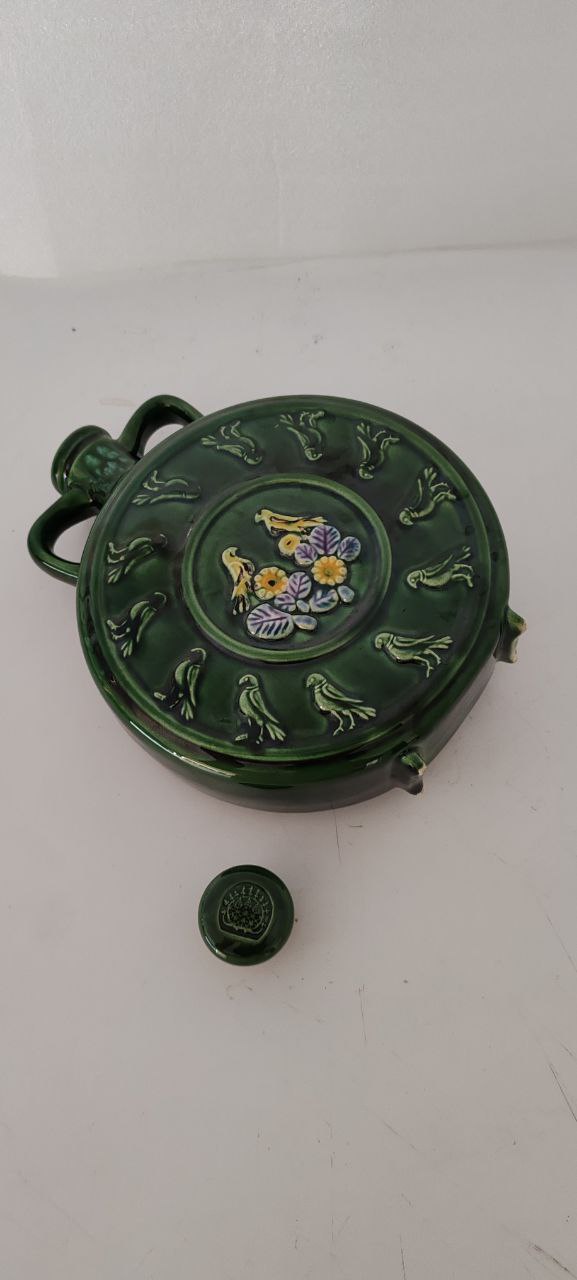 DÖSİM Special Prize Ceramic Waterbottle – Handcrafted Green Flask with Bird and Floral Reliefs