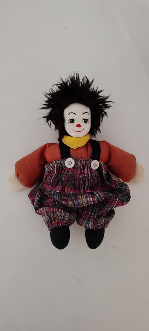 Porcelain-Faced Clown Doll with Fabric Body – 18 cm