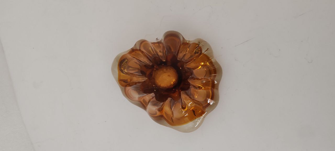 Vintage Amber Murano Art Glass Bowl – Ribbed Petal Design – 1960s