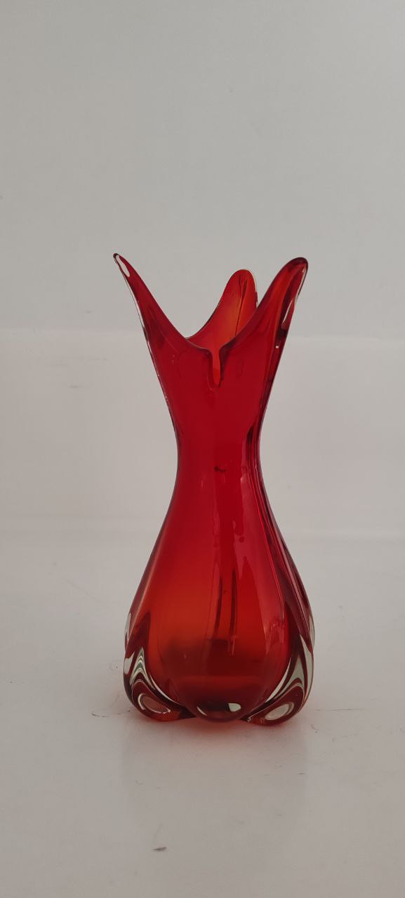 Vintage Murano Red Sommerso Art Glass Vase – Sculptural Italian Design – 1960s