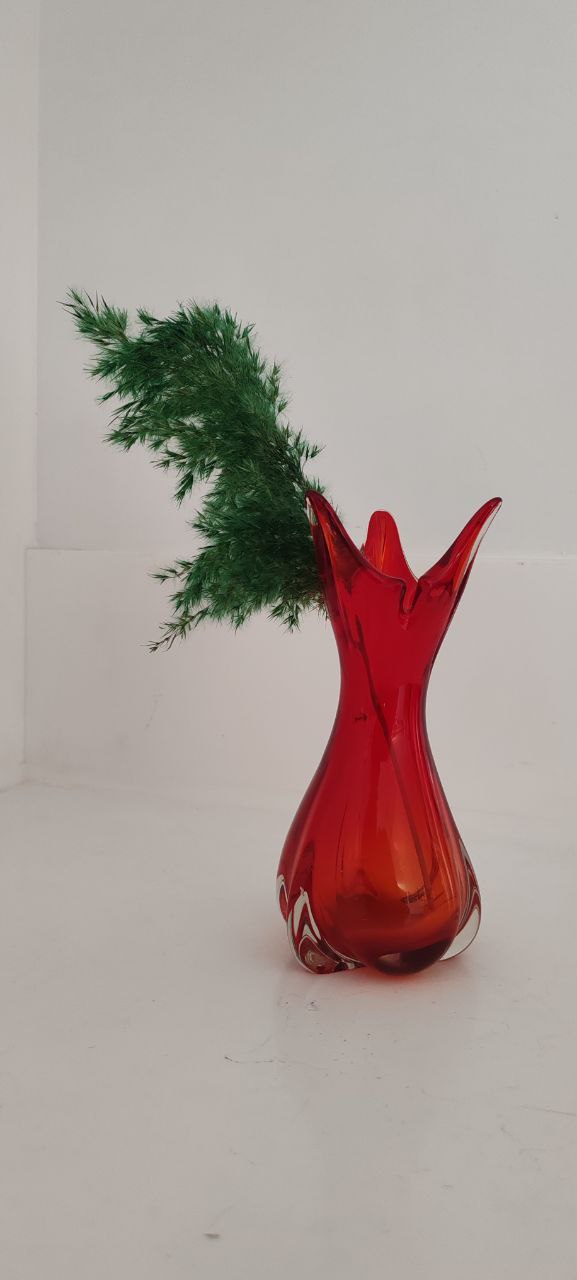 Vintage Murano Red Sommerso Art Glass Vase – Sculptural Italian Design – 1960s