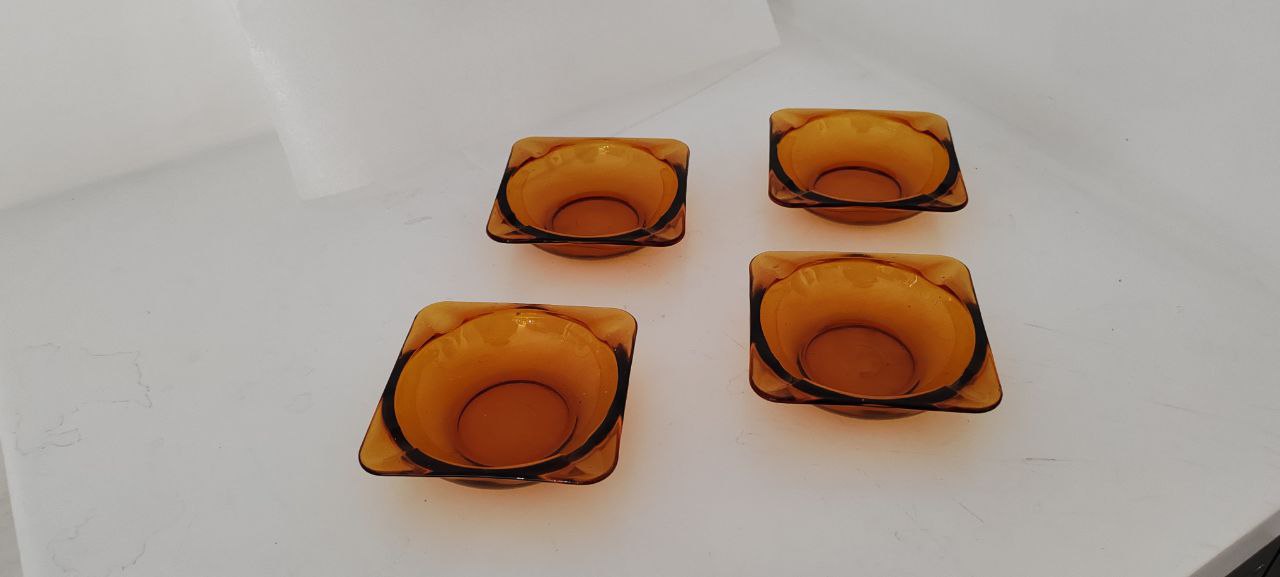 Set of 4 Vintage Amber Glass Ashtrays – Mid-Century Style