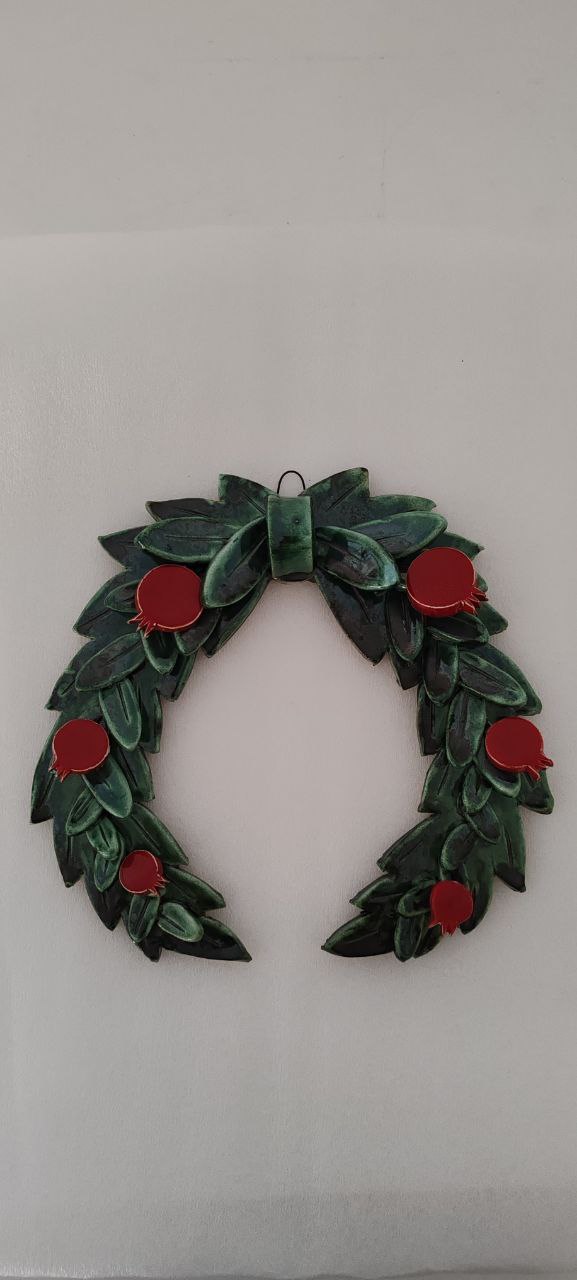 Handmade Ceramic Laurel Wreath Wall Decor with Red Pomegranates – 20cm