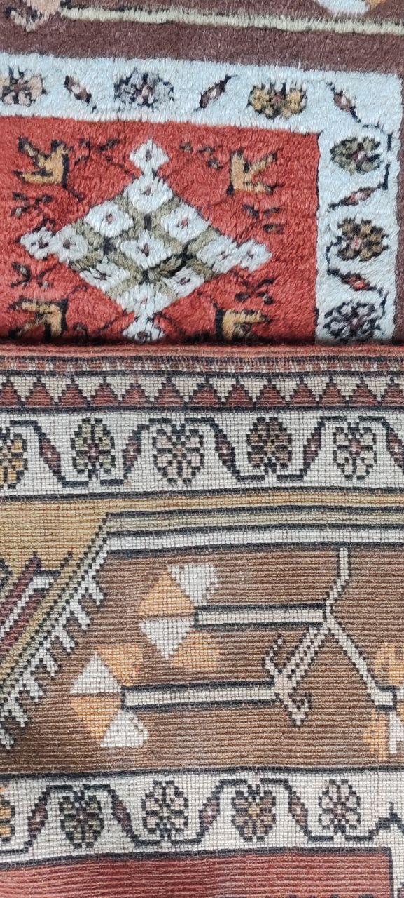 Vintage Turkish Milas Rug – 130x90 cm – Geometric Prayer Motif