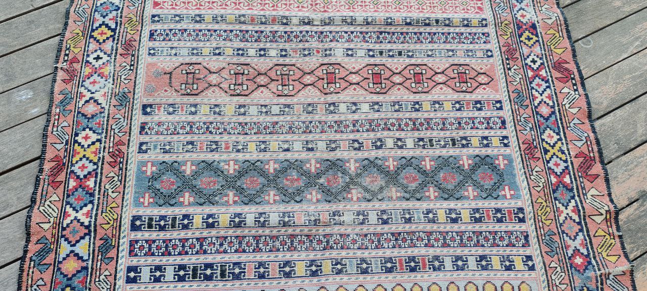 Iranian Sumak Flatweave Kilim Rug – 195x120 cm