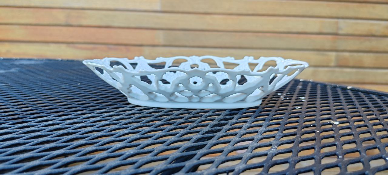 Vintage Kaiser W. Germany Reticulated Porcelain Bowl – White Glazed – 21x13x4 cm