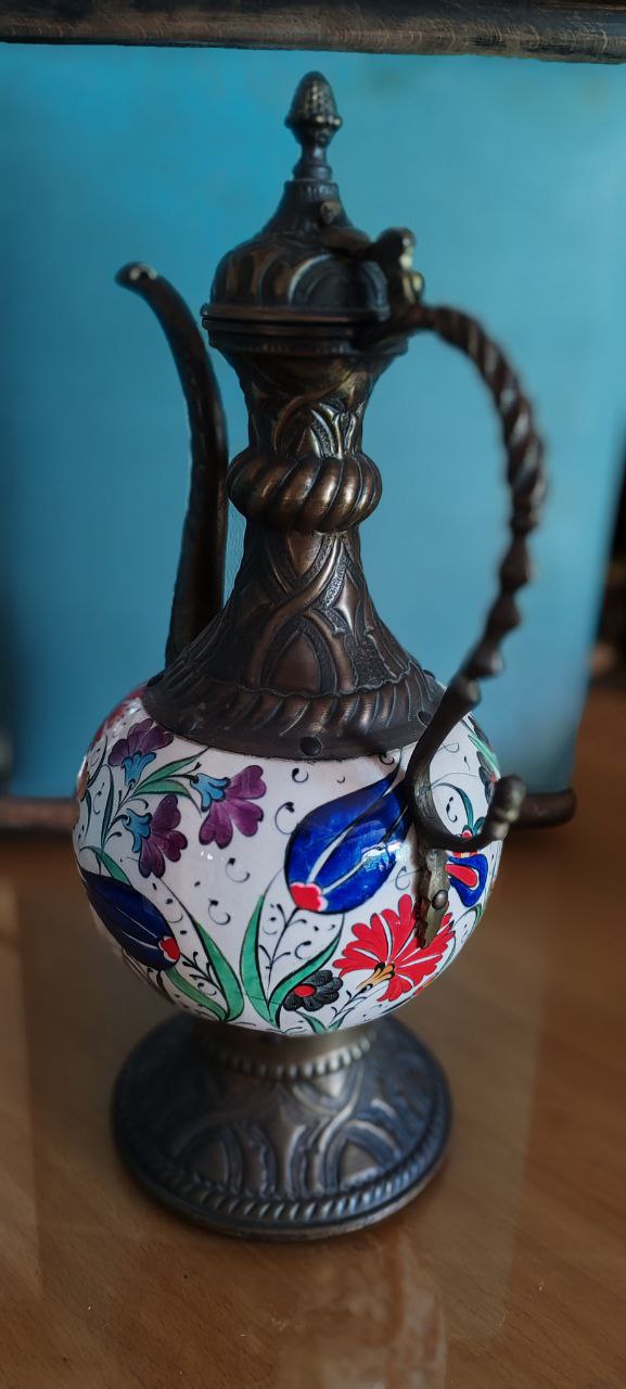 Iznik Ceramic Tombak Ewer – Hand-Painted Floral Tulip Design – 38x20 cm