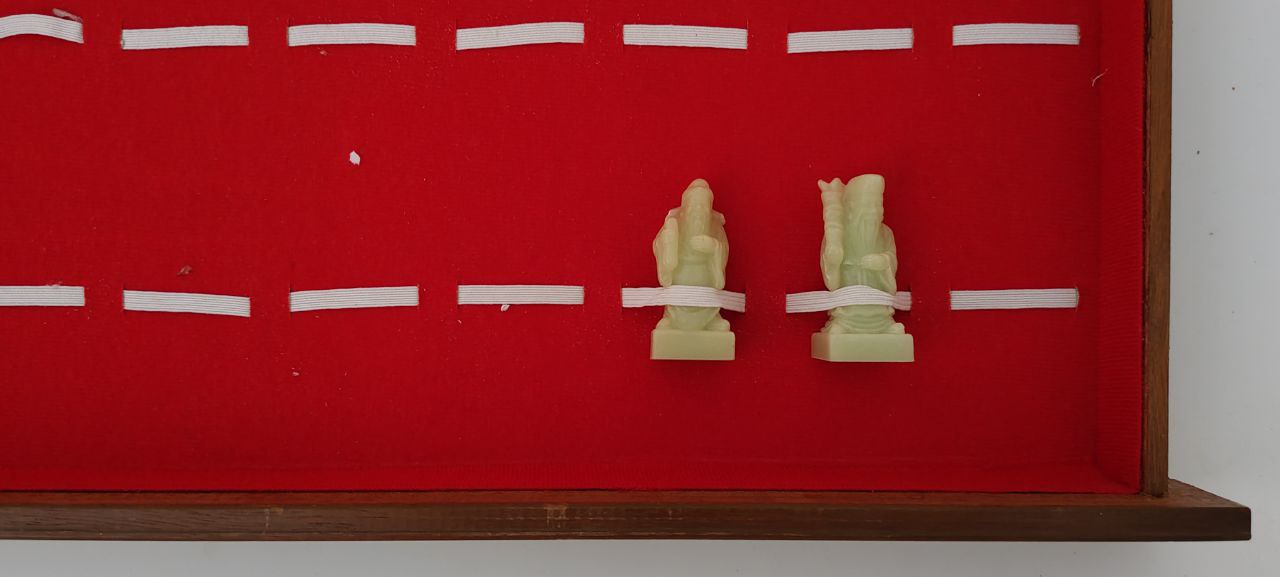 Chinese Soapstone Chess Set with Hand-Painted Board – 46x6 cm, King 9 cm