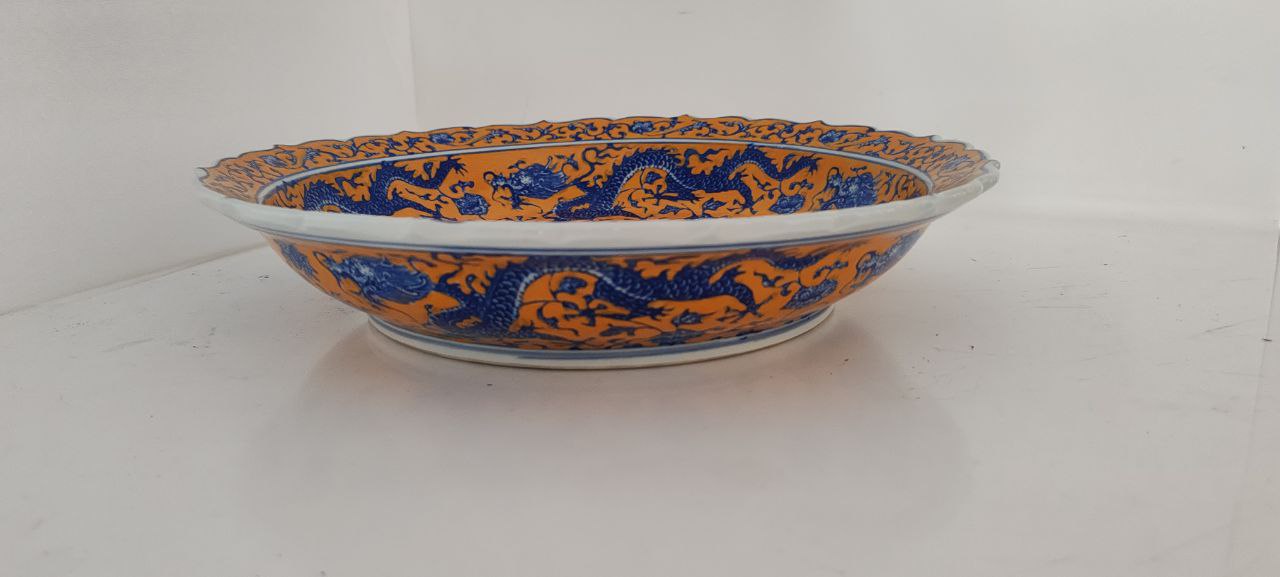 Chinese Qing Qianlong 1730s Traditional Dragon Bowl