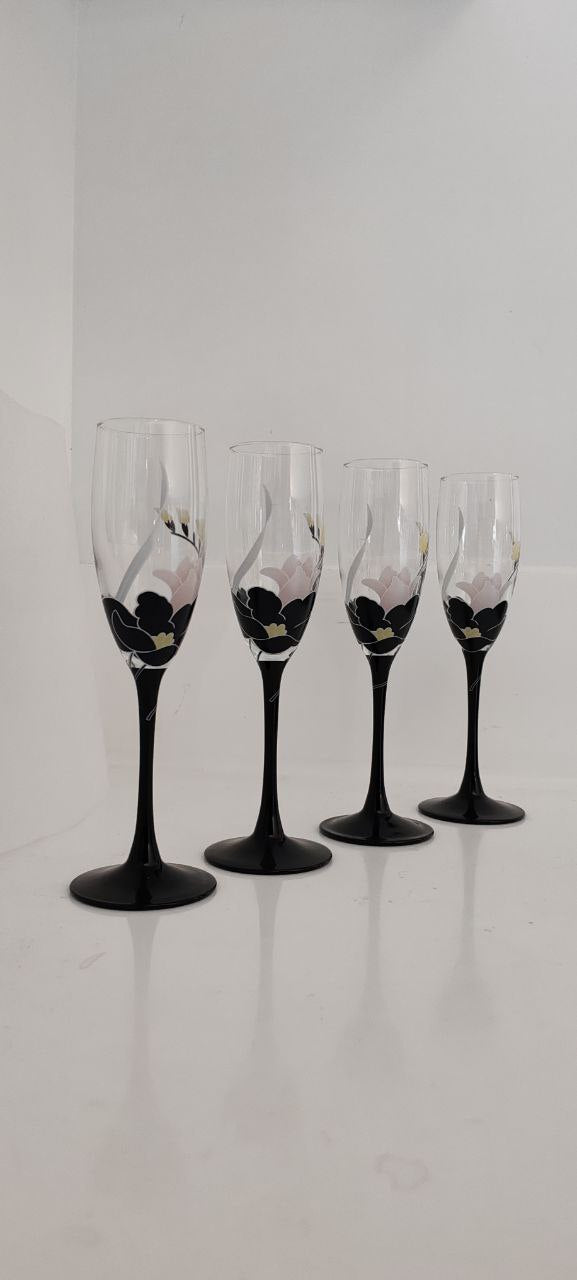 Set of 4 Hand-Painted French Champagne Flutes – 22x7 cm – Black Stem – Floral Art Nouveau Design