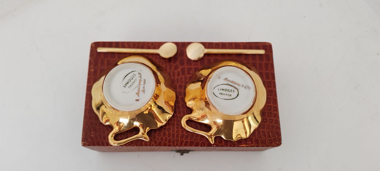 Vintage Limoges France Signed Porcelain & Mother of Pearl Dish Set – Gilded Miniature Server with Spoon – Original Box – 16x9x5 cm