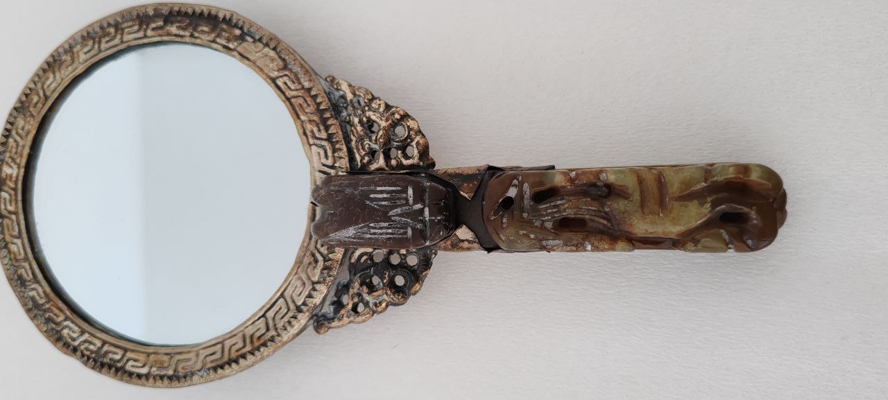 Vintage Asian Hand Mirror – Dragon Motif with Jade Handle, 22x11 cm