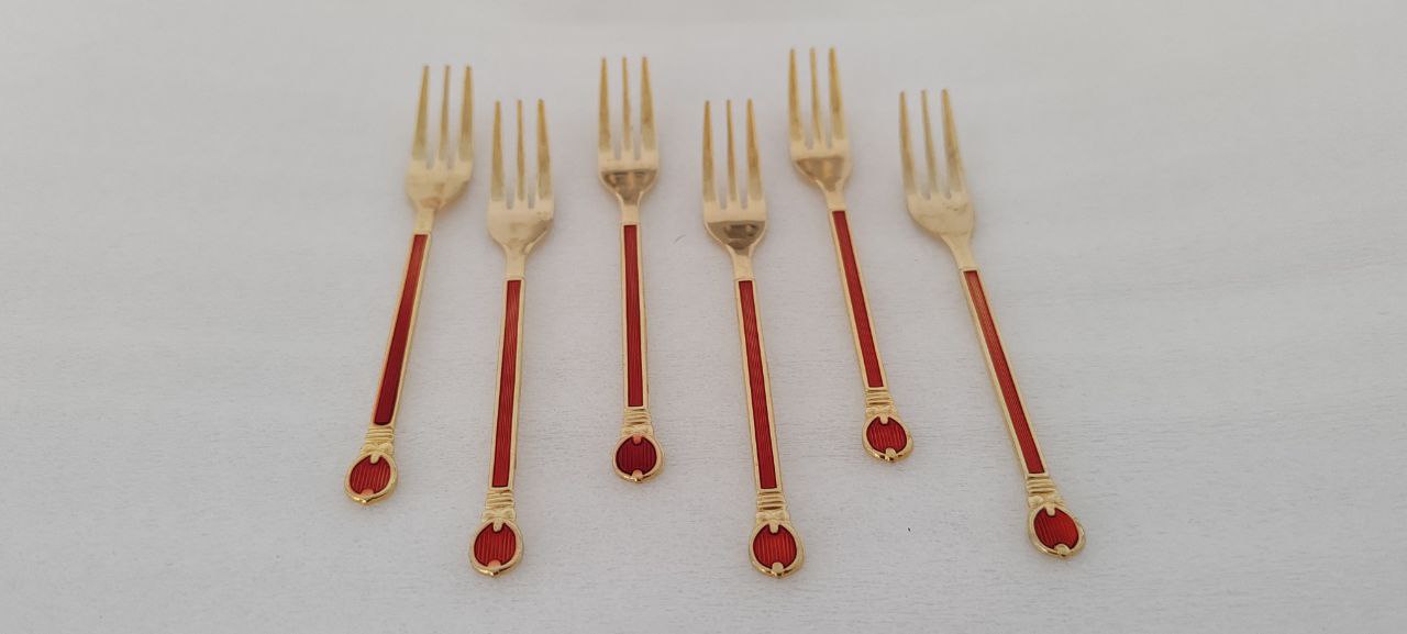 Set of 6 Vintage Japanese Red Enamel Cocktail / Hors d'Oeuvre Forks – 12 cm – Gold-Tone Finish