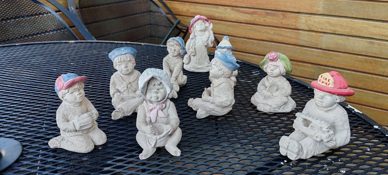 Vintage Austin USA Ceramic Children Figurines – Complete Set of 11 – Hand-Painted Hats – 1980s