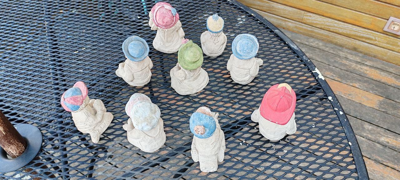 Vintage Austin USA Ceramic Children Figurines – Complete Set of 11 – Hand-Painted Hats – 1980s